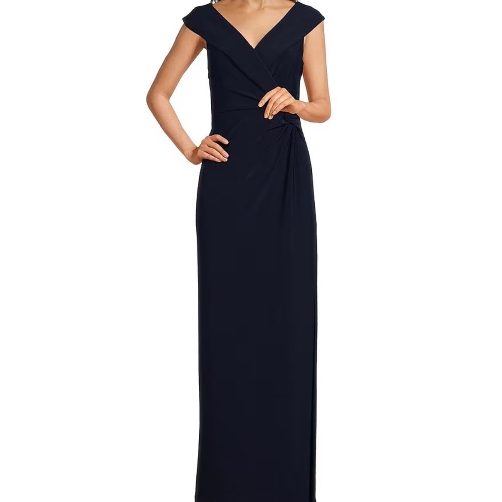 Ralph Lauren Portrait Collar Cap Sleeve Crepe Sheath Gown in black